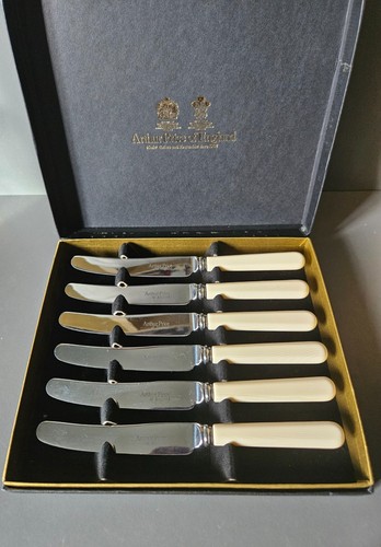 Boxed arthur price of - price,