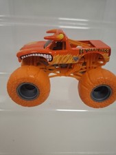 HOT WHEELS MONSTER JAM EL TORO