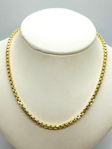 9ct yellow gold square - 9ct, box