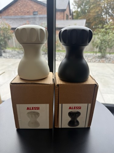 Alessi gemini salt pepper - &,