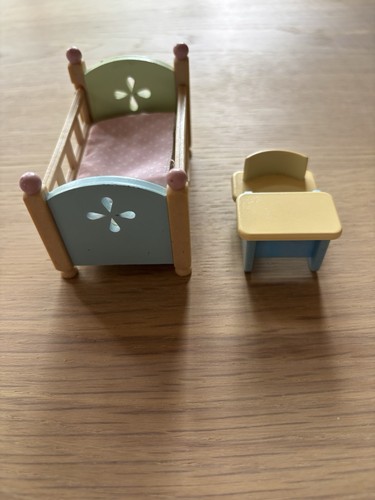 Sylvanian families cot with - families,