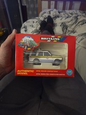 Britains Farm Land Rover Police Discovery Diecast Model 9481