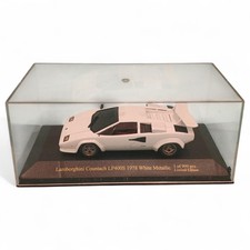 Zi-L Countach Lp400S White