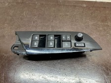 Toyota Prius (XW50) 2016