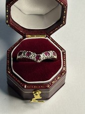 Superb Ladies Gift! Solid 9ct