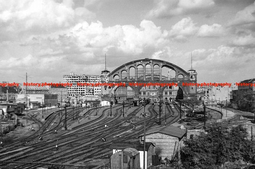 F019919 ruins the anhalter - f019919,