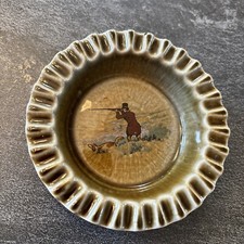 Vintage Irish Porcelain Ashtray Wade Co Armagh Green Hunting Scene Dogs Ireland