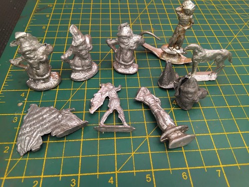 638g scrap lead figures - scrap,
