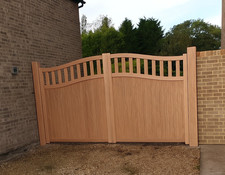 Wood Effect Partial Privacy