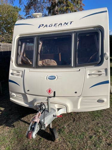 Bailey pageant series - bailey,