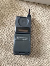 Retro motorola flip phone - motorola, lt