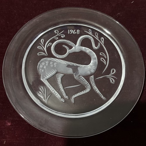 1968 lalique annual plate - 1968,