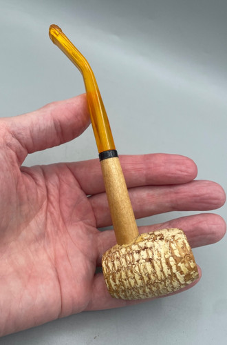 Attractive corn cob - ,