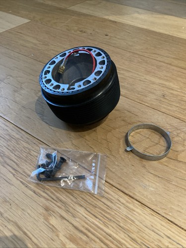 Steering wheel hub - hub, kit