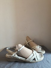 Famolare Italian Size 8.5 M