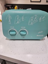 Amēda Breast Pump, custom fit