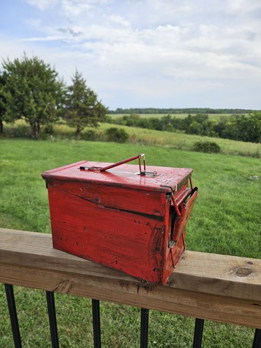 Vintage red ammo can - can, cal