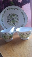 COLCLOUGH Sedgley Bone China 3
