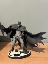 DC Collectibles Batman Black And White Batman Statue By Rafael Grampa