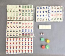 Mahjong Set 144 Extra Large Green Backed Tiles In Excellent Condition 
