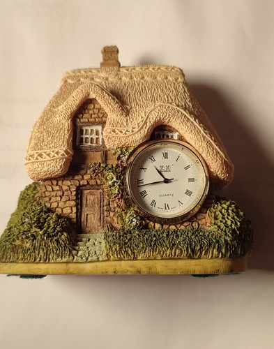 Vintage time avenue - vintage, cottage