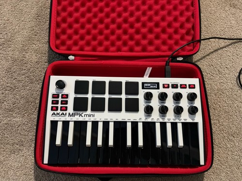 White akai professional mpk - akai,