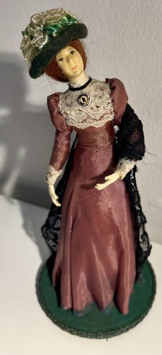 Handmade dolls house 12 - handmade,