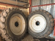 MICHELIN/CONTINENTAL Set of 4