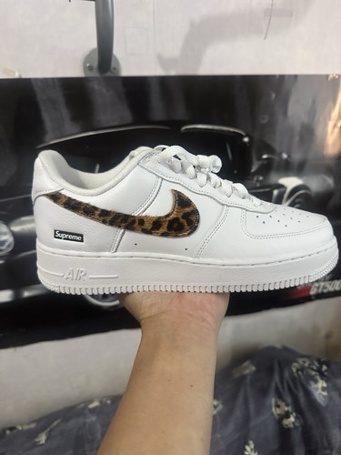 Supreme goodenough nike - supreme,