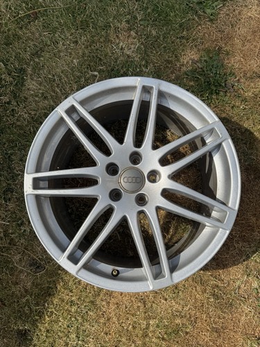 Audi mans alloy wheel - 19”,