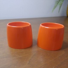 2 x Vtg Melaware Melamine Egg