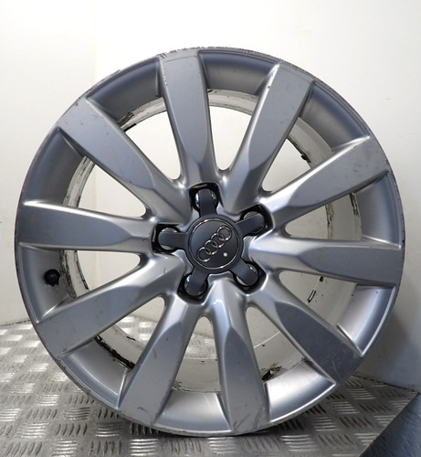 Audi silver alloy wheel - 17",