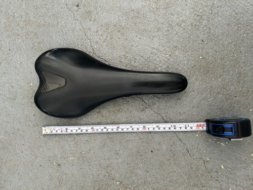 Selle italia saddle 130mm - saddle,
