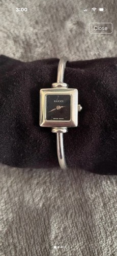 Near mint gucci - 1900l, black