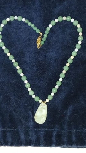 Jade beaded necklace with