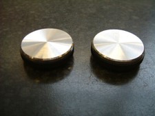 RADIOMOBILE 1070 Front Control Knob x 2. NOS! Transform the look of your radio!