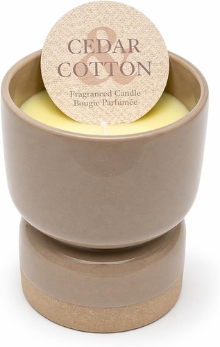 Cedar and cotton - cedar, scented