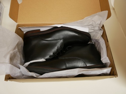 Clarks mens black leather