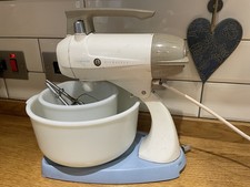 Sunbeam Mixmaster vintage retro food mixer and blender with two original Bowls. 