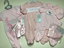 Bundle of newborn girls clothes outfit x 3 gift size newborn 0-3 months