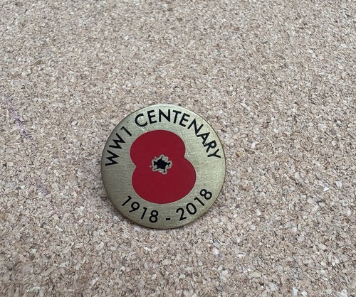 Ww1 centenary pin badge - ww1,