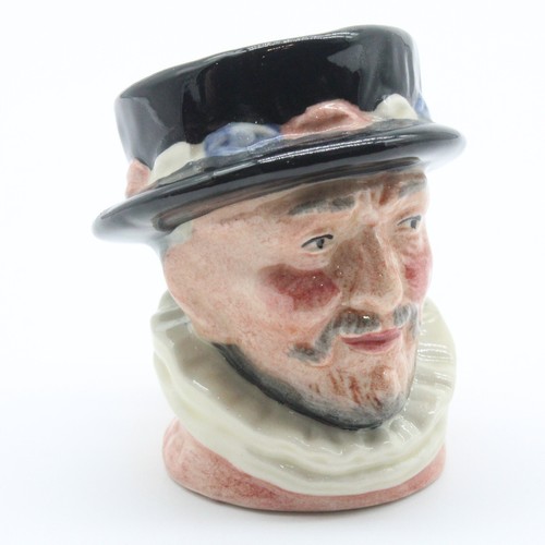 Royal doulton beefeater - royal,