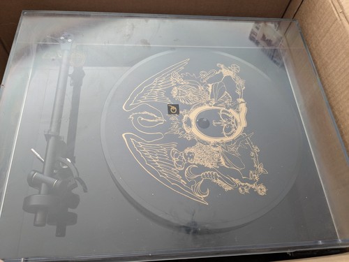 Queen rega turntable - queen, rare