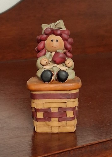 Vintage blossom bucket molly - blossom,
