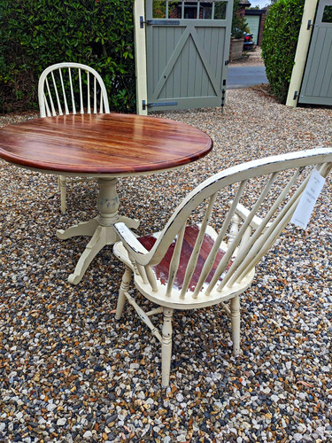 Laura ashley bramley round - laura,