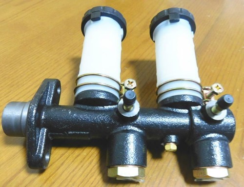 Brake master cylinder - brake, 11/16