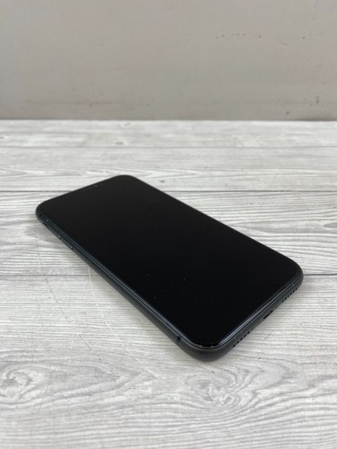 Apple iphone 64 - apple,