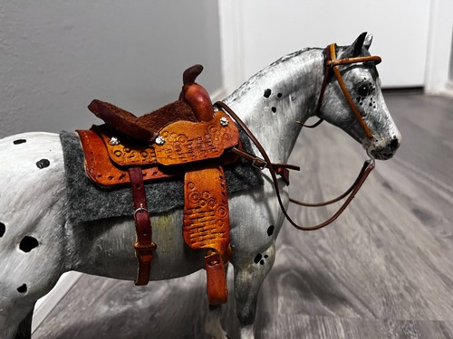 Traditional breyer size - traditional,