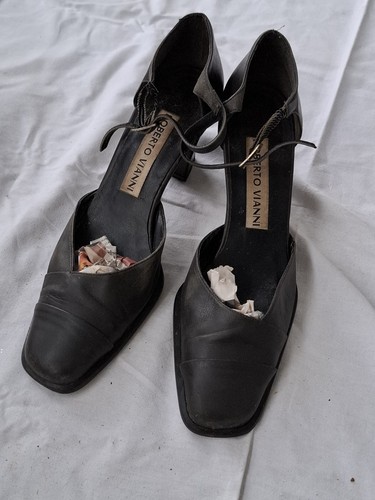 Grey stylish court - court, size