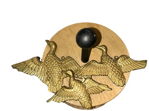 Brass flying ducks wall - flying,